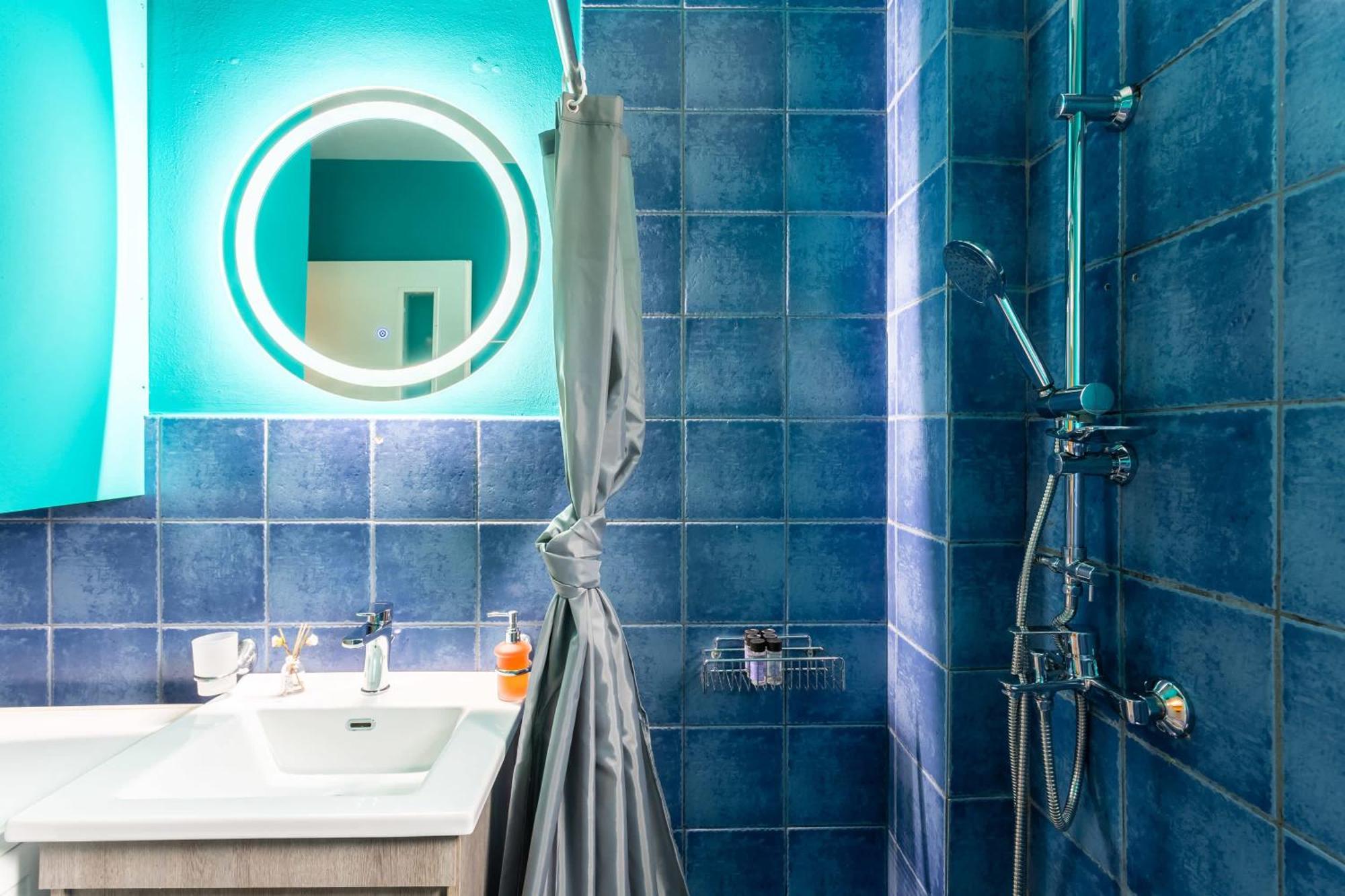 Downtown Central Suite With Private Parking Kalamata Exterior photo